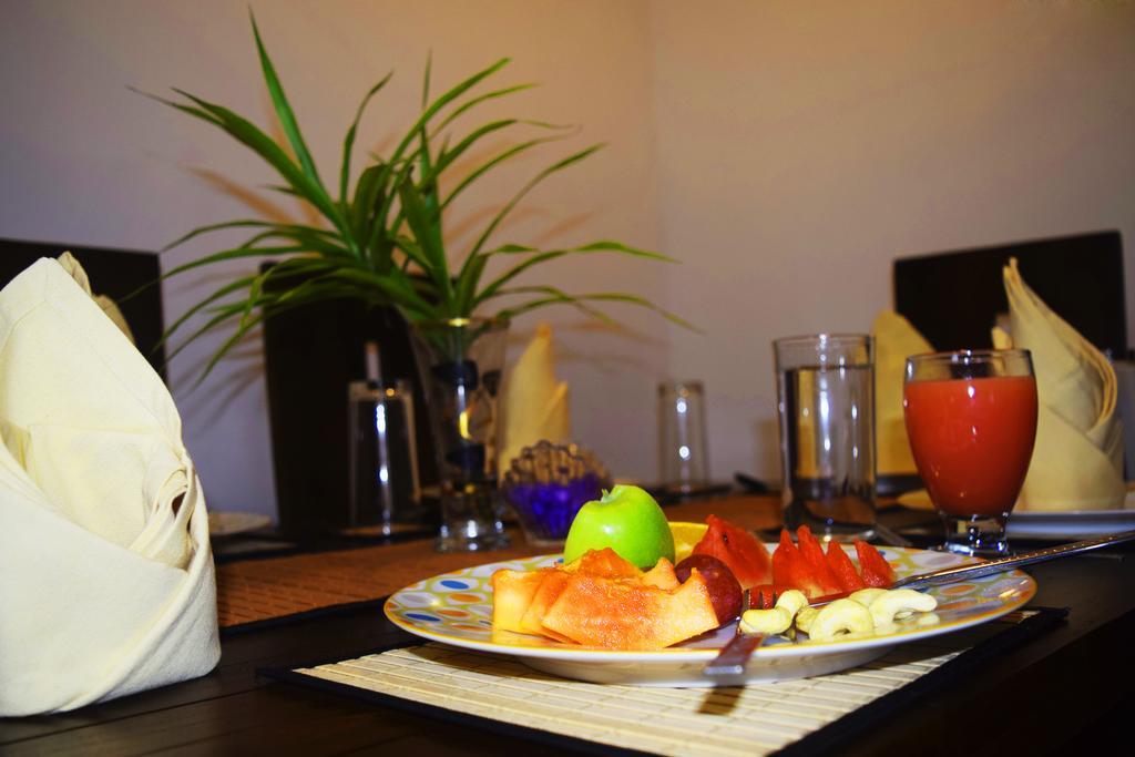 Avaana By Springhills Hotel Kandy Bagian luar foto