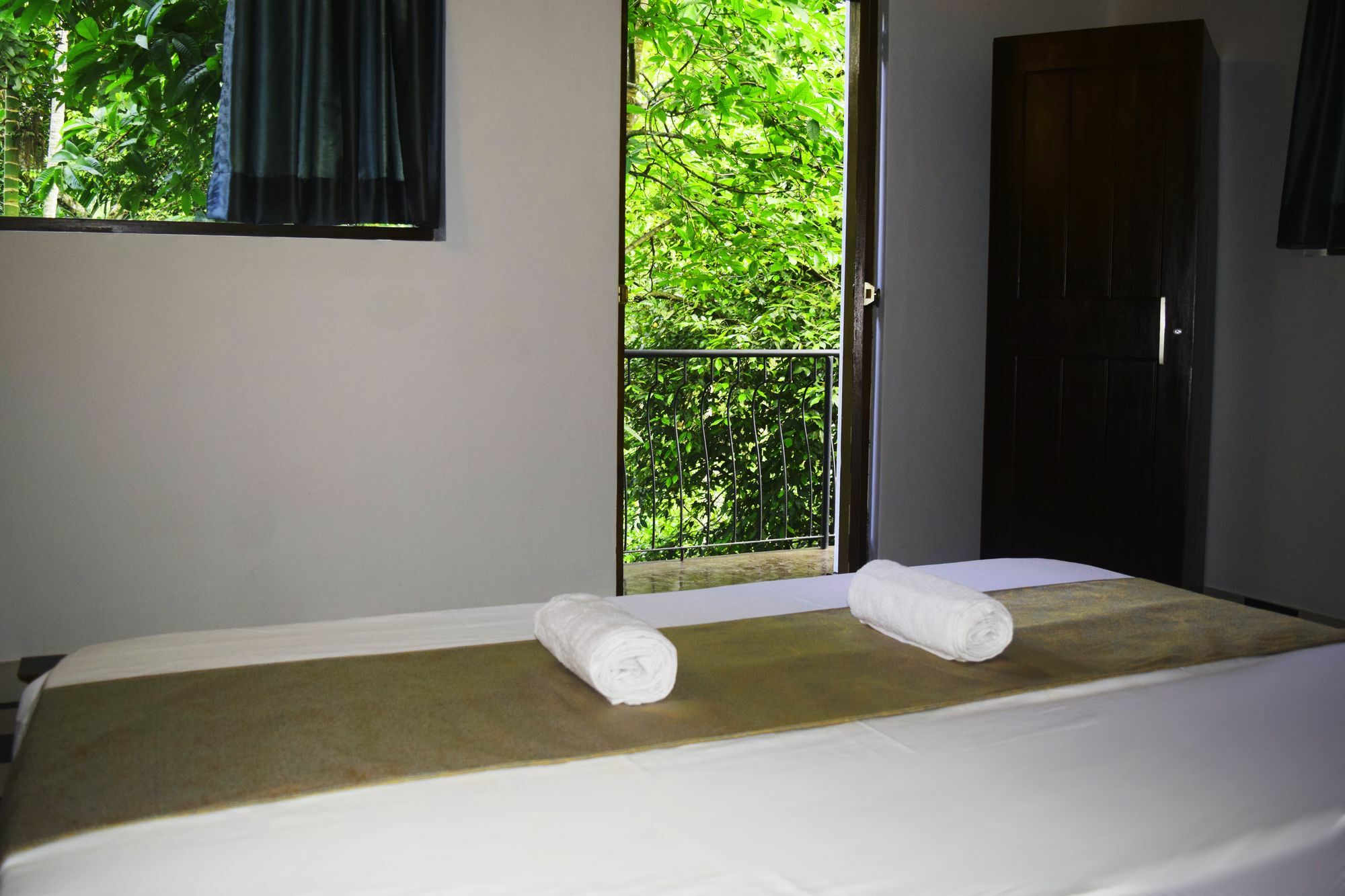 Avaana By Springhills Hotel Kandy Bagian luar foto
